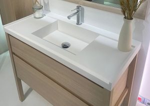 Mueble de baño RAK de AJA en madera natural con espejo LED - Pivita